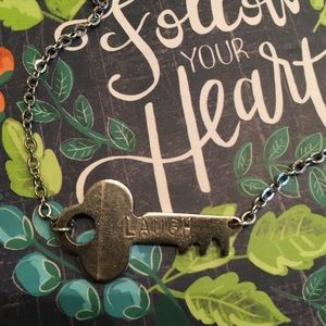 The giving keys choker necklace